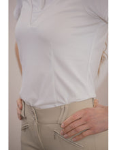 Load image into Gallery viewer, Penelope Las Honey Short Sleeve Show Shirt
