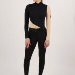 Load image into Gallery viewer, Equestrian Club Bella Turtleneq
