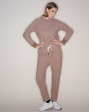 Load image into Gallery viewer, Dada Sport Big Ali Jogging Pants
