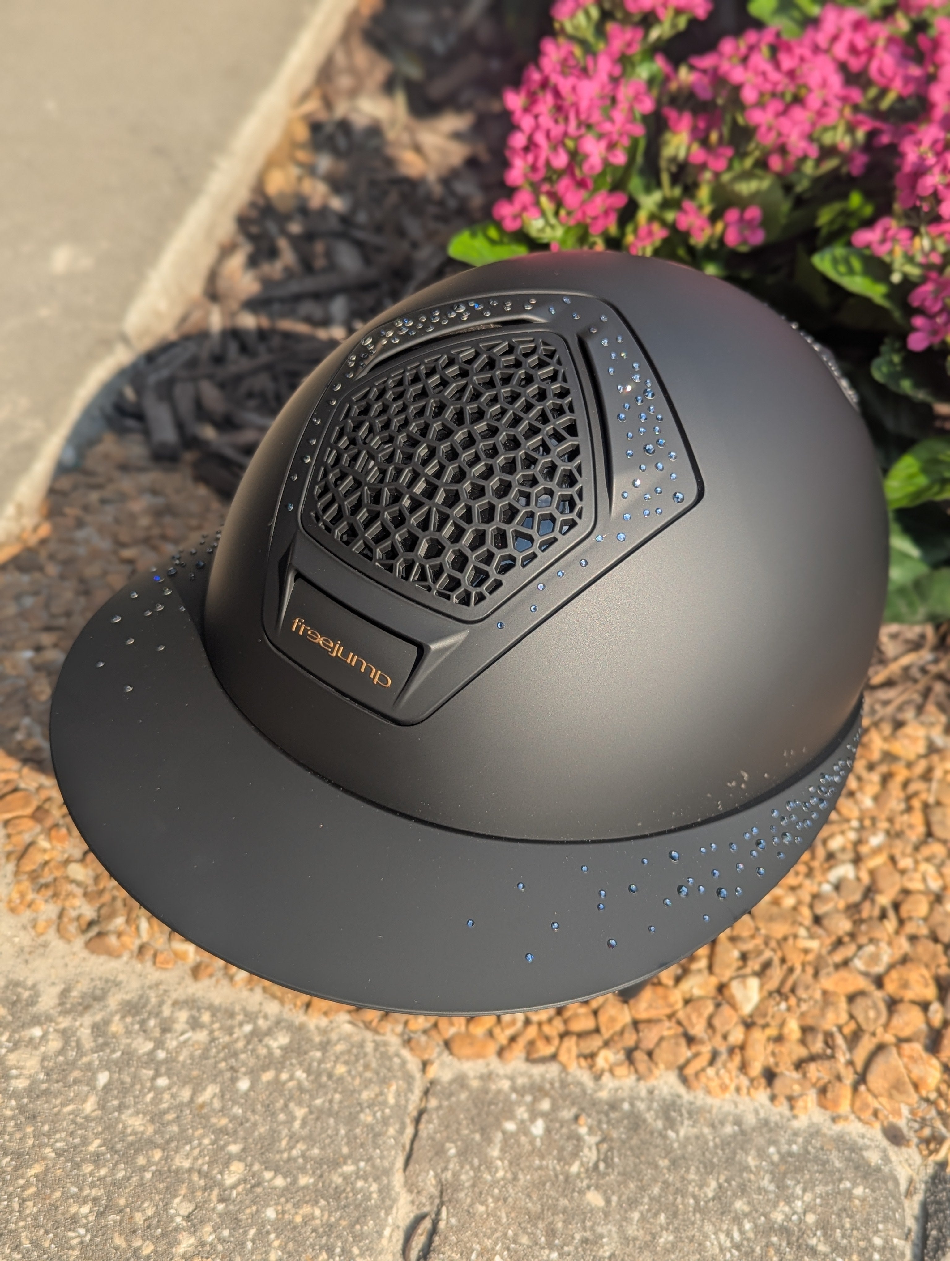 ウッディ　ホイル　プロモ FreeJump Voronoi Carbon CRYSTAL Helmet - Carbon Shell – Ride EquiSafe
