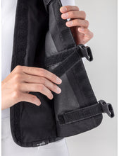 Load image into Gallery viewer, Equiline Oxair Airbag Vest
