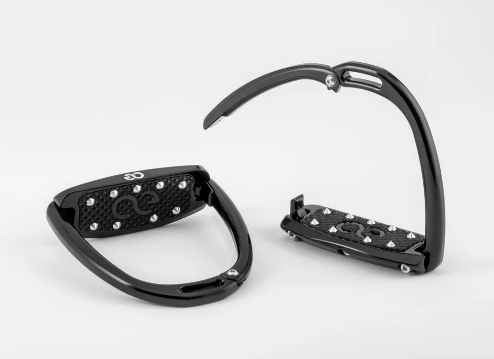 American Equus Hunter Escape Safety Stirrups