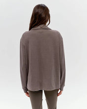 Load image into Gallery viewer, Dada Sport Valou Lightweight Sweatshirt

