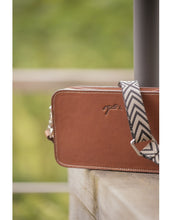 Load image into Gallery viewer, Penelope Lizzie Bag

