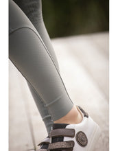 Load image into Gallery viewer, Pénélope Majestic Breeches
